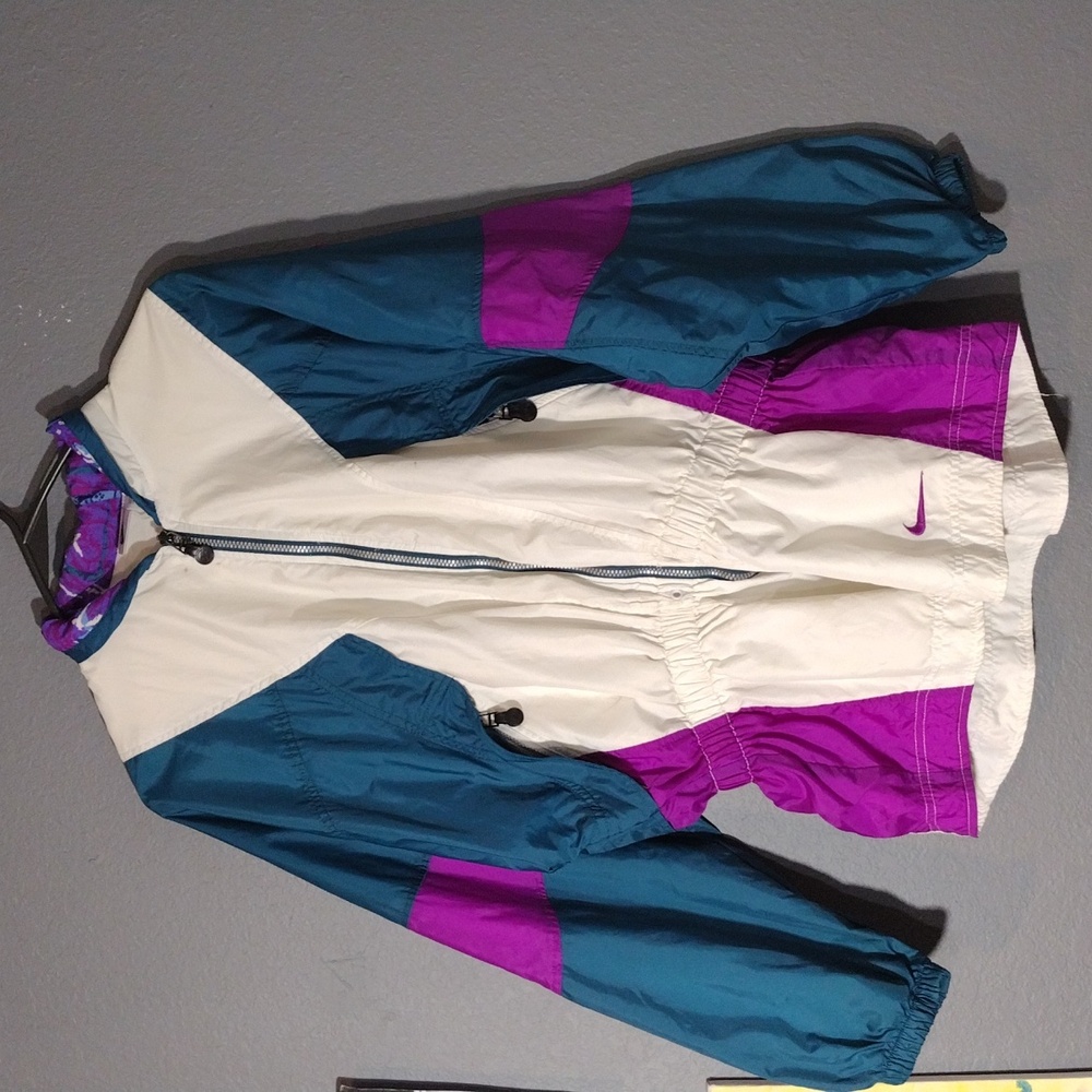 Vintage 80s NIKE windbreaker jacket size Medium